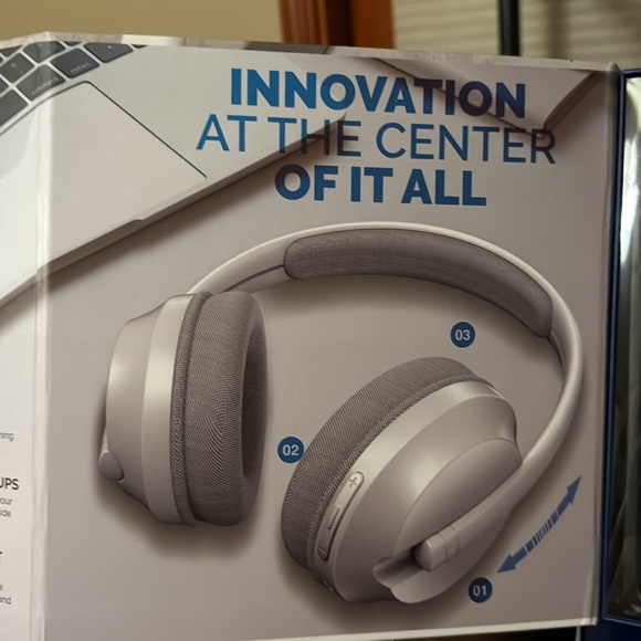 Brookstone’s new inbox, sleek wireless noise, isolating, headphones in white - Picture 11 of 15